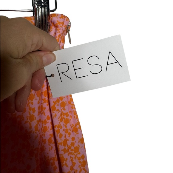 RESA | NWT Isla Midi Skirt in Summerland M - Picture 4 of 9